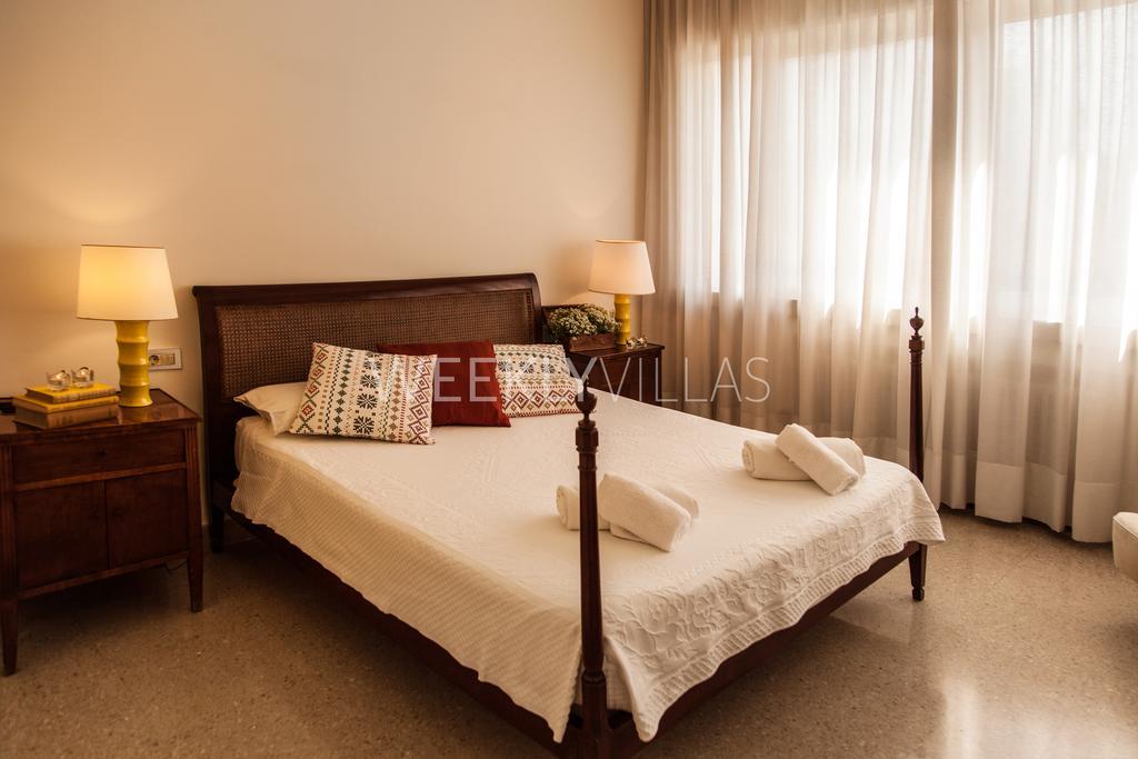 Villa Sitges Tupinetti Beach At 1 Min Walk Amaizing Garden And View Center Sitges 5 Minutes Walk Esterno foto