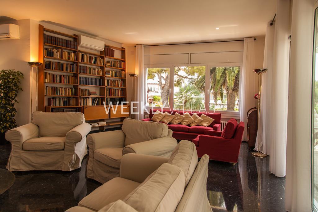 Villa Sitges Tupinetti Beach At 1 Min Walk Amaizing Garden And View Center Sitges 5 Minutes Walk Esterno foto
