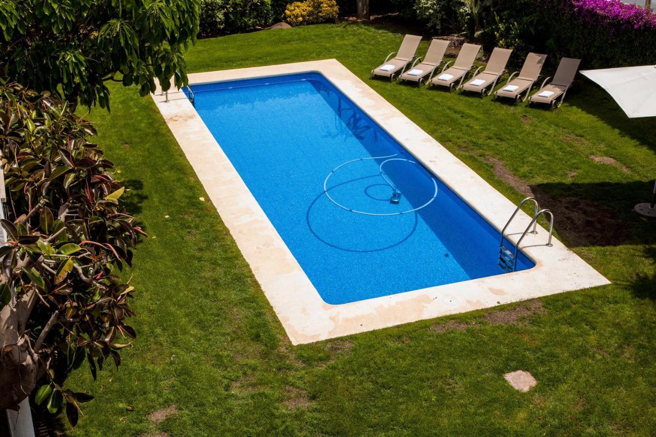 Villa Sitges Tupinetti Beach At 1 Min Walk Amaizing Garden And View Center Sitges 5 Minutes Walk Esterno foto